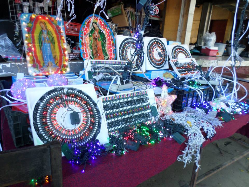 Municipalidad Apoyando a Comerciantes en la Época de Navidad