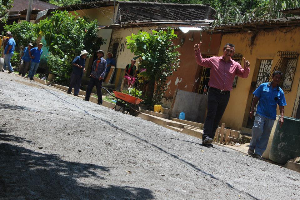 Finalización de Fraguado en Calle que Conduce La Peña