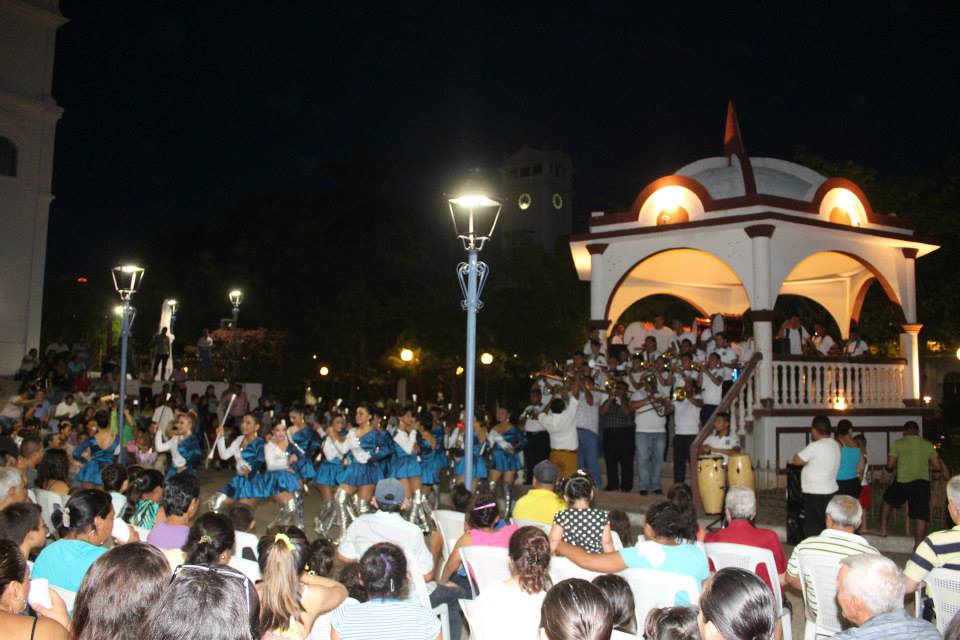 Cientos de usulutecos disfrutaron el evento “Jueves Culturales”