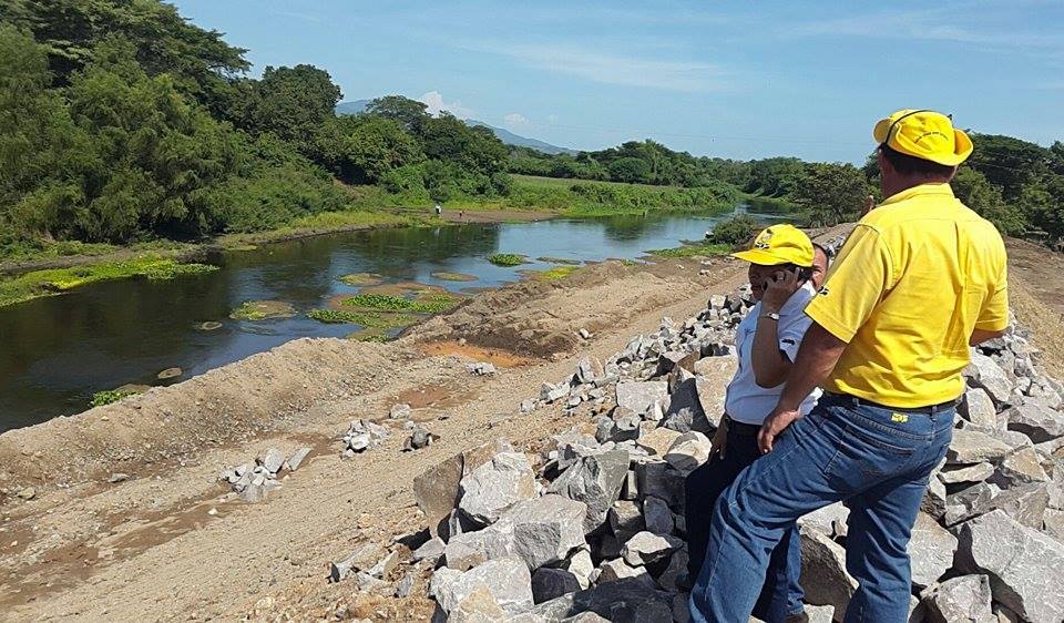 RECONSTRUCCION DE LAS BORDAS DE PUERTO PARADA ¡ES UNA REALIDAD!