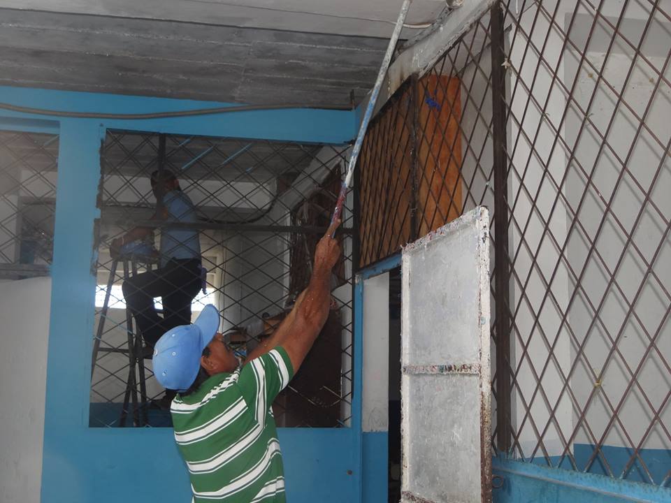 Trabajos de Pintura en las Aulas del C. E. Manuela Córdova