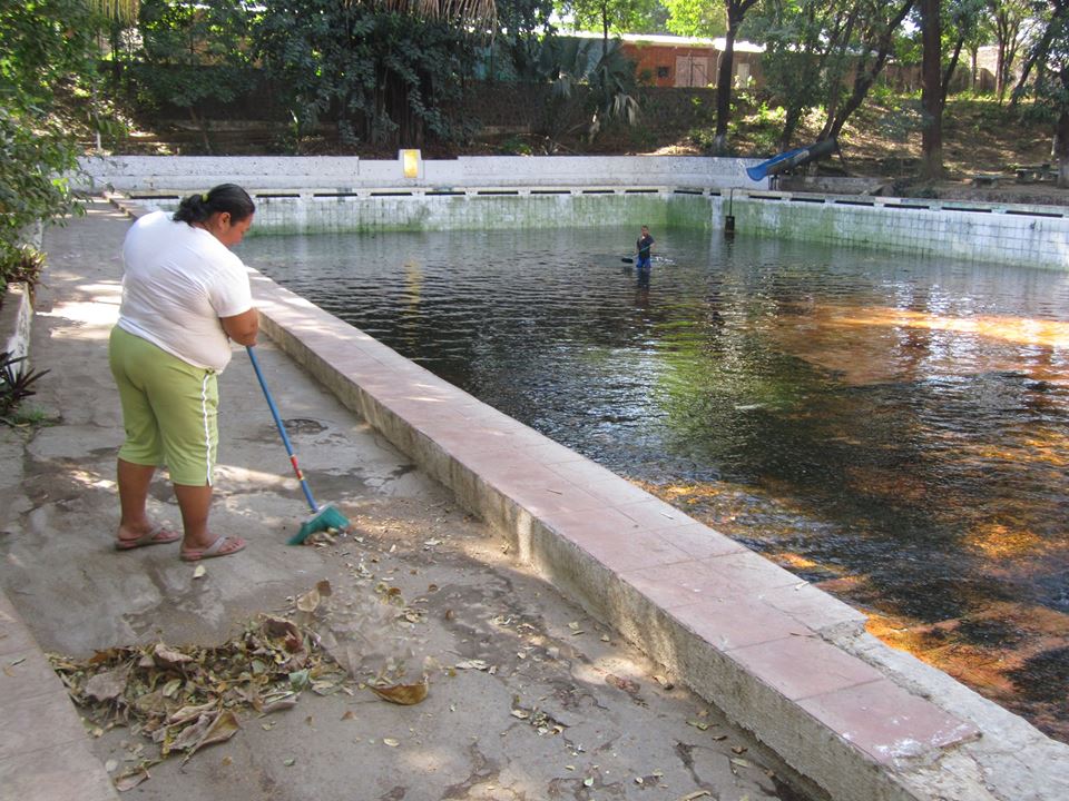 Trabajos de Limpieza en Instalaciones del Balneario Rio El Molino