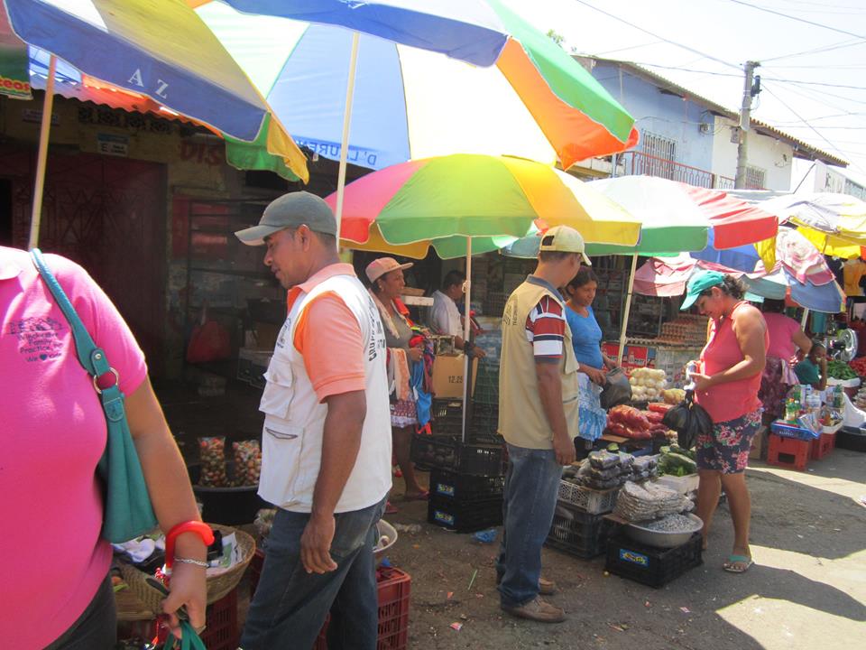 Trabajos de Reordenamiento en la Zona Comercial