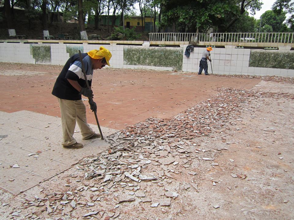 Remodelación de las Piscinas en Balneario Rio El Molino