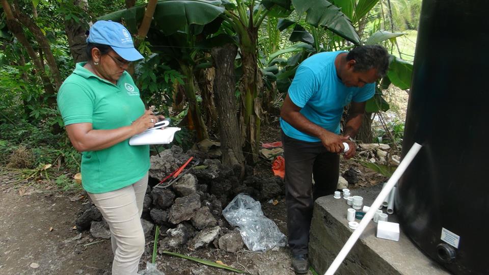 Colocación de Válvulas en Tanques Distribuidos en Comunidades