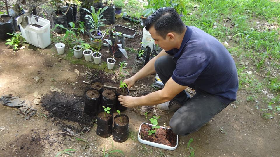 Personal de la Alcaldía de Sn. Rafael Ote. Visitó Vivero Mpal.