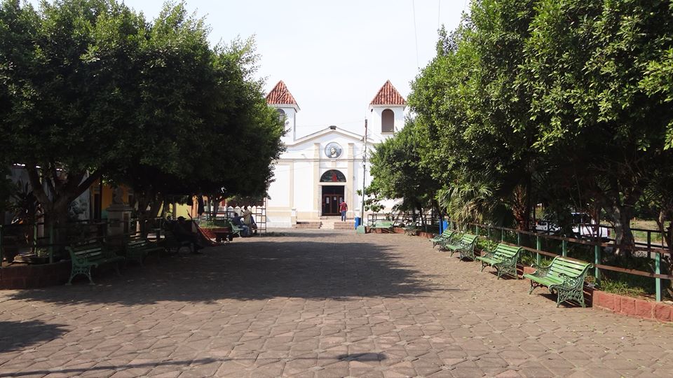 Trabajos de Ornato y Limpieza en Parque El Calvario