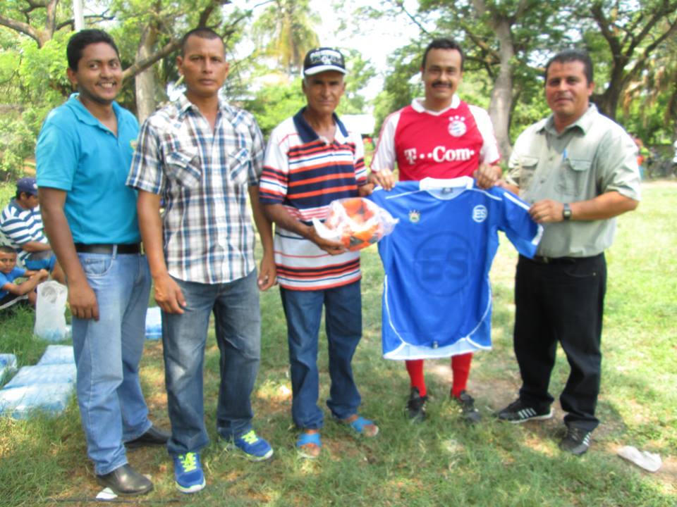 Torneo de Futbol en Puerto Parada (Cancha Aceituno Handal)