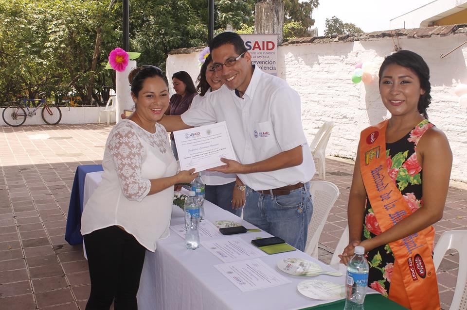 Acto de Clausura de los Grupos de Auto ayuda USAID Bambu