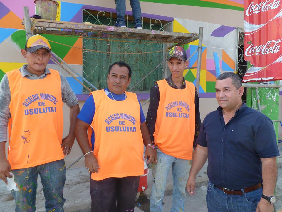 Entrega de Chalecos a Trabajadores en Paseo El Calvario y CDA