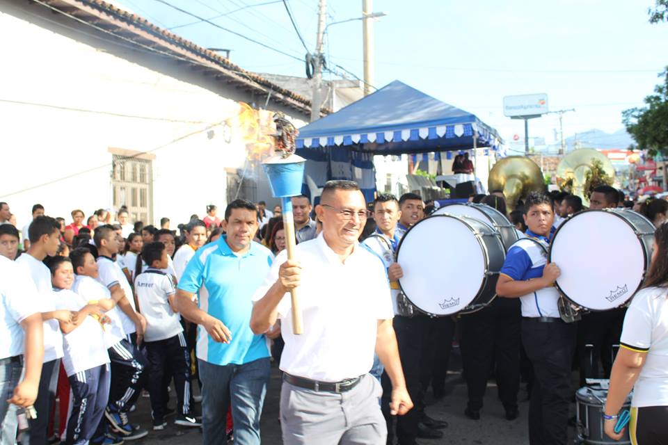 Semana Cívica Entrega de Fuego Centroamericano de la Paz Alcaldes