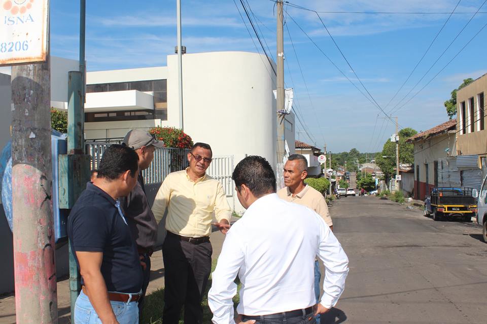 Piedra, Supervisa Personalmente Trabajos de Bacheo