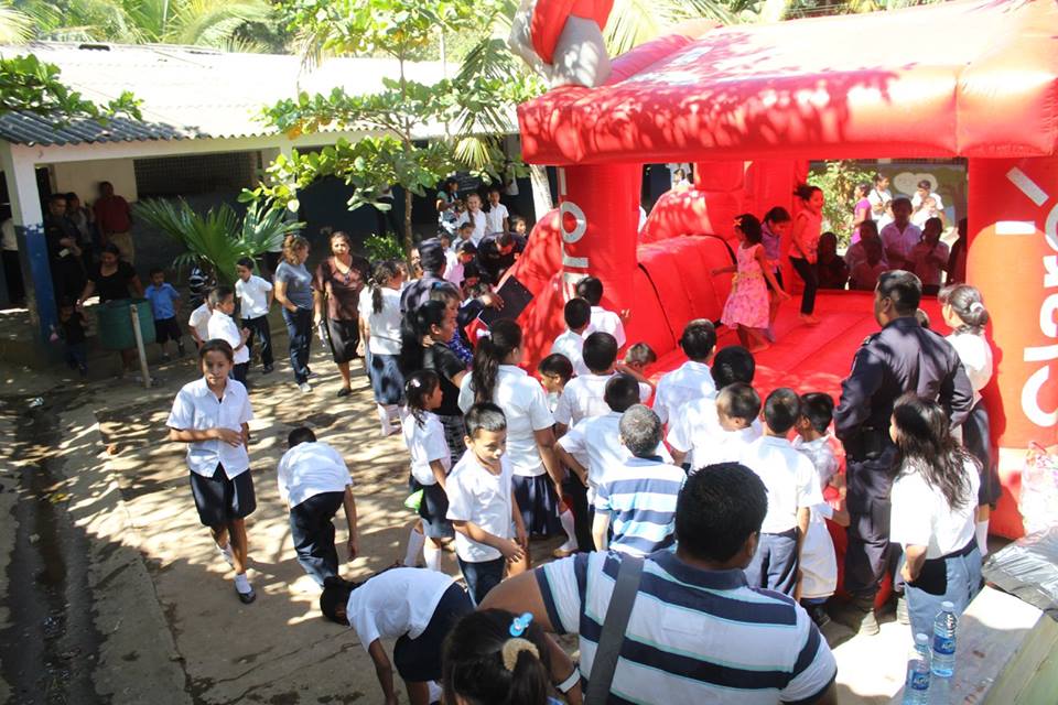 Piedritas Recreativas visitó Cantón La Presa