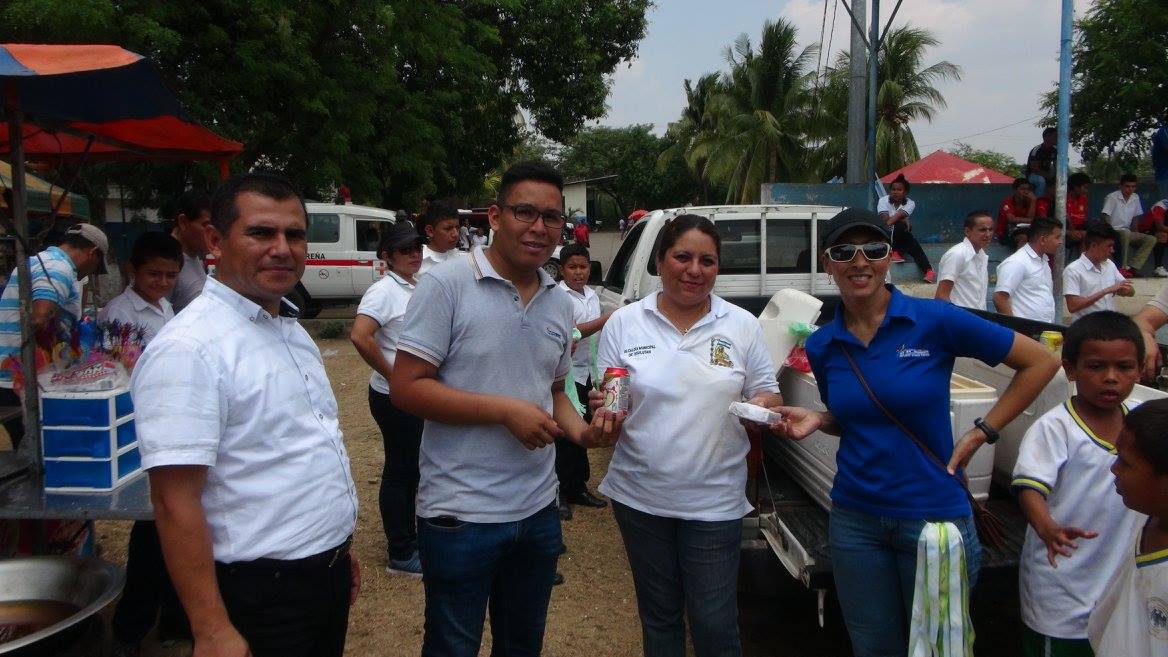 Entrega de 350 Refrigerios a Jóvenes de Centros Educativos