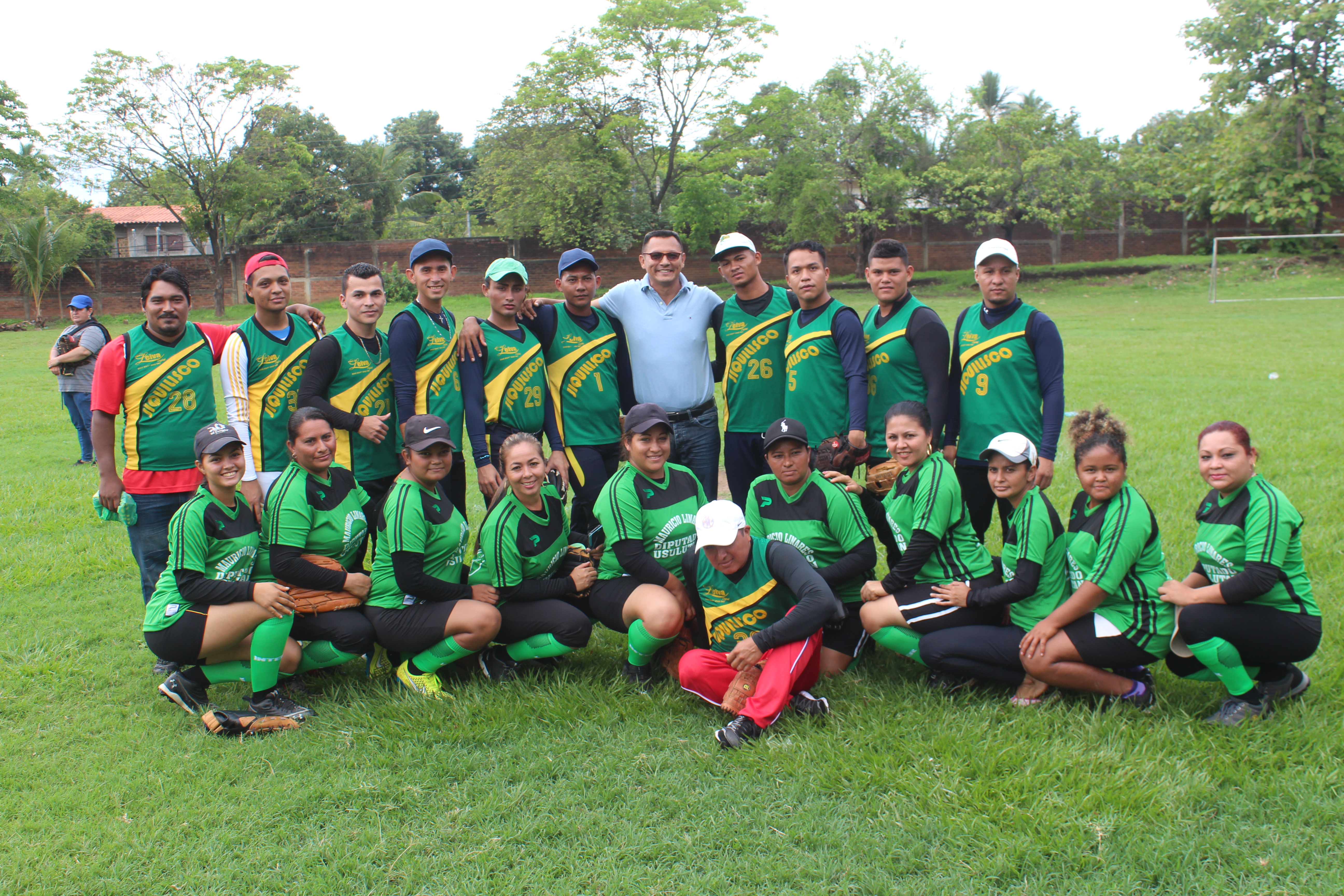 Inauguración del Campeonato de Sóftbol  de Usulután  y  Juramentación  de la Directiva de  la Subfederación de Sóftbol