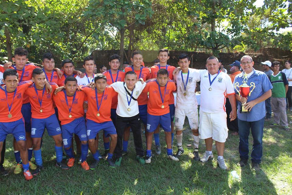 el torneo clausura de escuelas de futbol de las ADFA USULUTAN