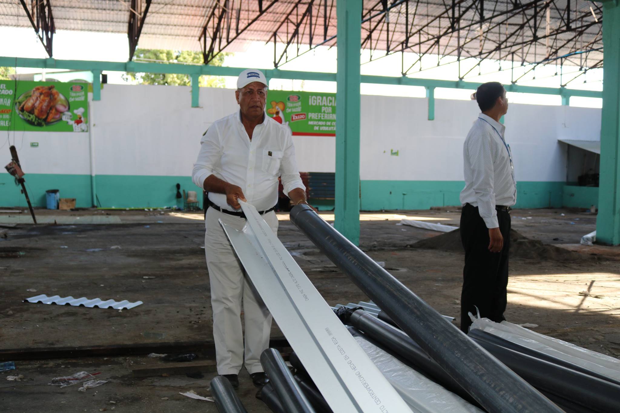 Mauricio Zelaya, Alcalde de Usulután dio a Conocer Avances en Mercado Municipal N°1